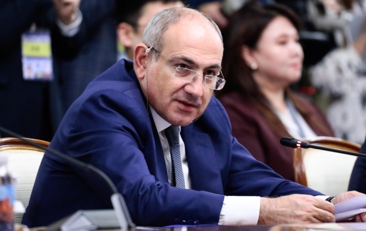 В Армении объяснили, зачем Пашинян притворился больным в день саммита ЕАЭС В Армении объяснили, зачем Пашинян притворился больным в день саммита ЕАЭС