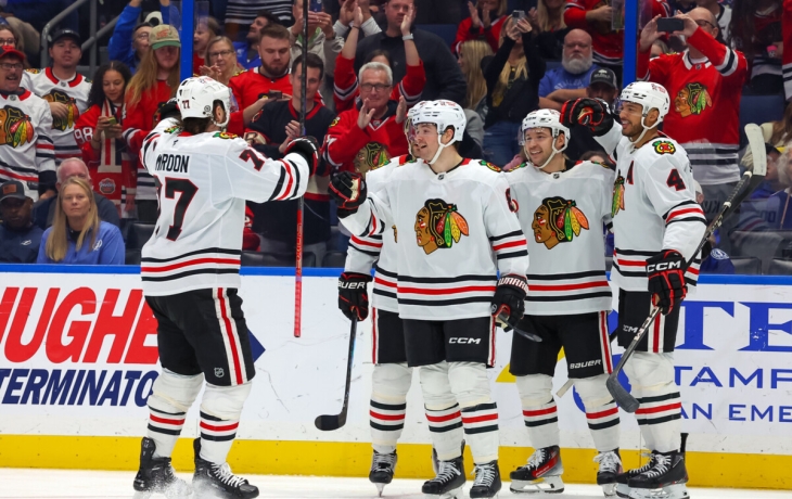 Хоккеисты &laquo;Чикаго&raquo; поздравили Овечкина с повторением рекорда Гретцки