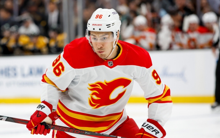 «Калгари» победил «Миннесоту» в матче НХЛ, Кузьменко сделал дубль и стал первой звездой игры «Калгари» победил «Миннесоту» в матче НХЛ, Кузьменко сделал дубль и стал первой звездой игры