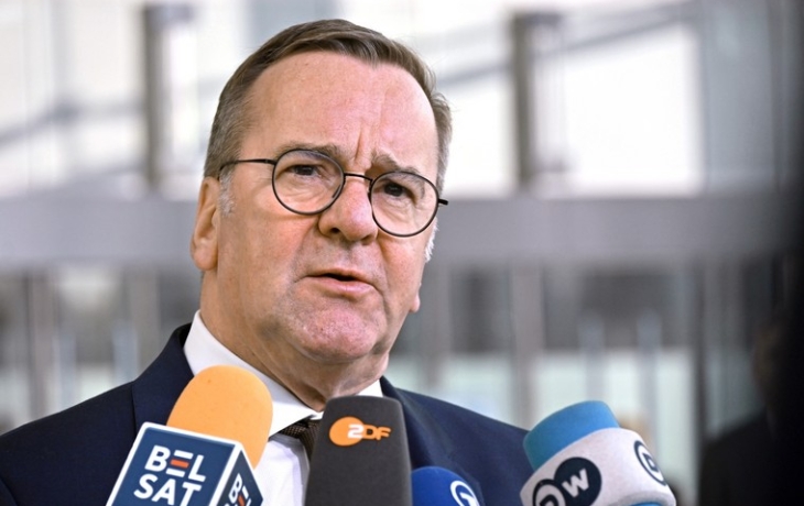 Глава Минобороны ФРГ оценил, когда наступит мир на Украине