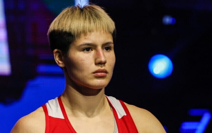 Призер чемпионата мира по боксу Молдажанова хочет попробовать свои силы на профессиональном ринге