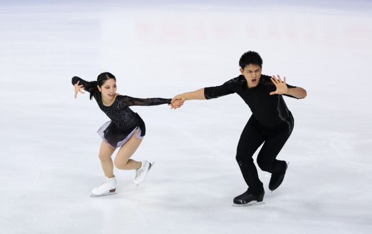 Миура и Кихара выиграли короткую программу спортивных пар на чемпионате мира по фигурному катанию