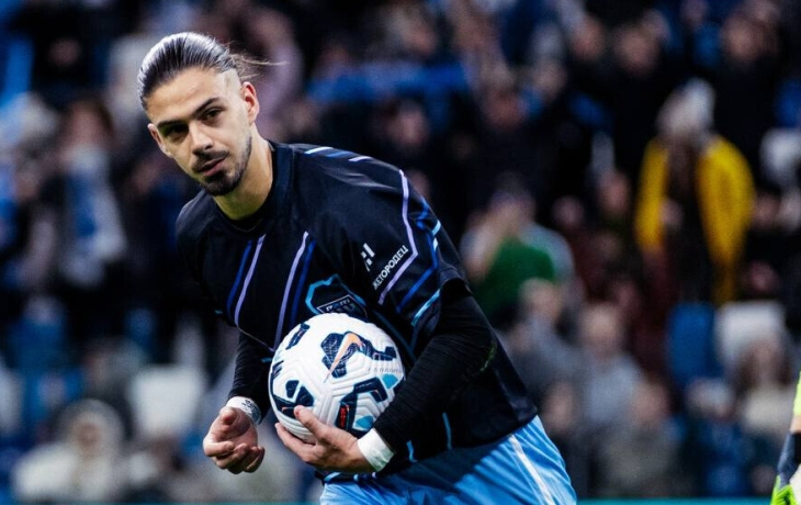 Нападающий &laquo;Пари НН&raquo; Весино: &laquo;Во время пенальти посмотрел, куда двигается вратарь&raquo;