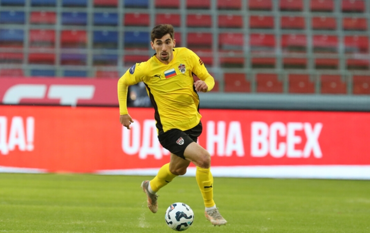 Футболист &laquo;Химок&raquo; Бакаев рассказал о том, как эмоции помогают и мешают ему в игре