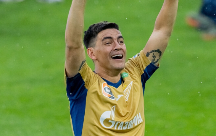 Де Оливейра заявил, что «Зенит» будет соперничать в борьбе за чемпионство не только со «Спартаком» и «Краснодаром» Де Оливейра заявил, что «Зенит» будет соперничать в борьбе за чемпионство не только со «Спартаком» и «Краснодаром»