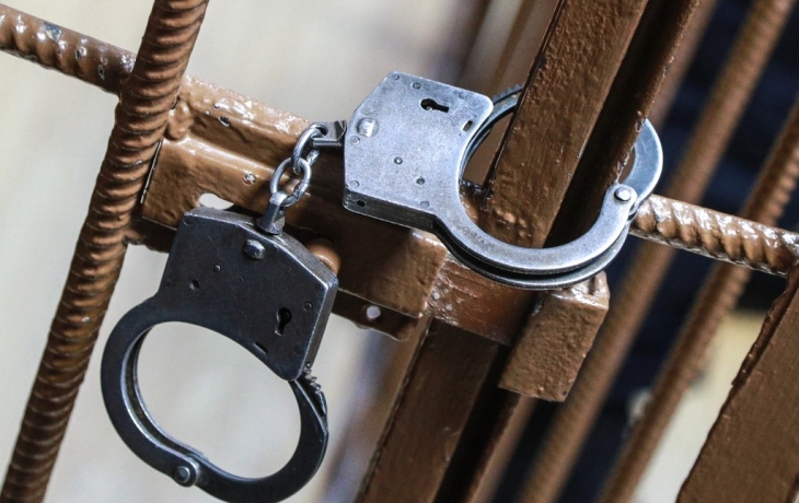 Пьяный россиянин спрятался в туалете ТЦ ради &laquo;ограбления века&raquo;