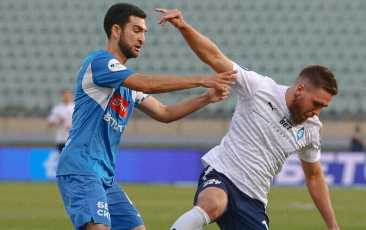 Футболисты &laquo;Крыльев Советов&raquo; в матче с &laquo;Динамо&raquo; Мх допустили много грубых ошибок, заявил Осинькин