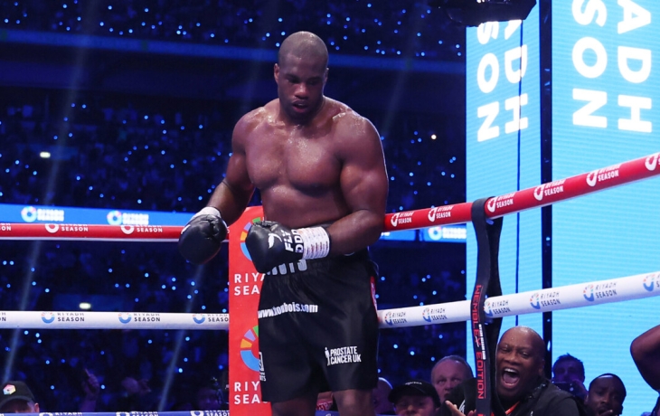 IBF обязала Дюбуа провести бой с Чисорой за титул чемпиона мира в тяжелом весе