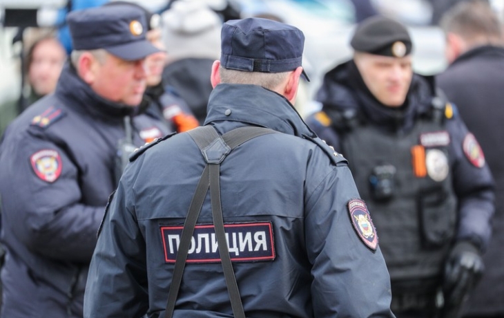 В Петербурге задержали пассажира, напавшего на кондуктора автобуса В Петербурге задержали пассажира, напавшего на кондуктора автобуса