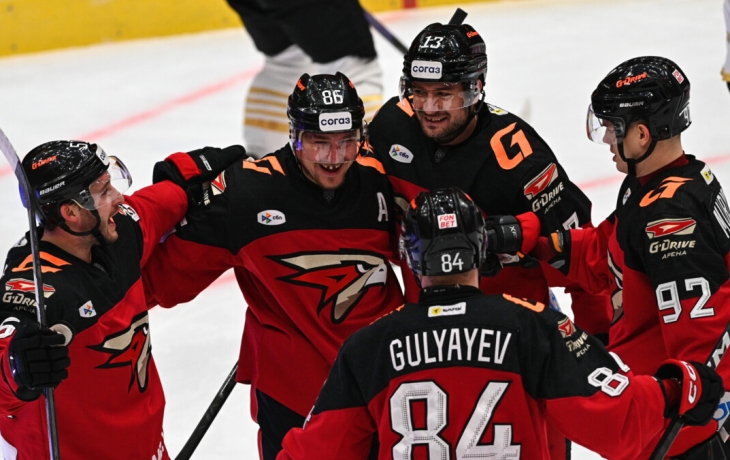 «Авангард» обыграл «Адмирал» в матче КХЛ «Авангард» обыграл «Адмирал» в матче КХЛ