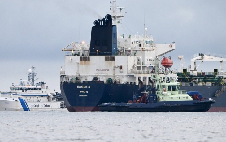 Задержанный Финляндией танкер переместят для расследования Задержанный Финляндией танкер переместят для расследования