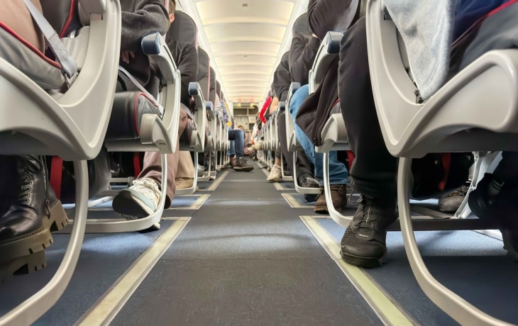 В Турции самолет экстренно сел из-за драки украинцев с казахами