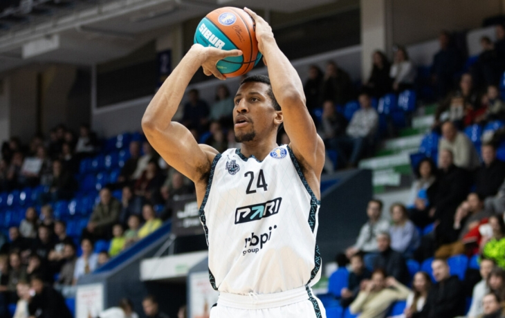 &laquo;Пари Нижний Новгород&raquo; расторг контракт с американским баскетболистом Доукинсом