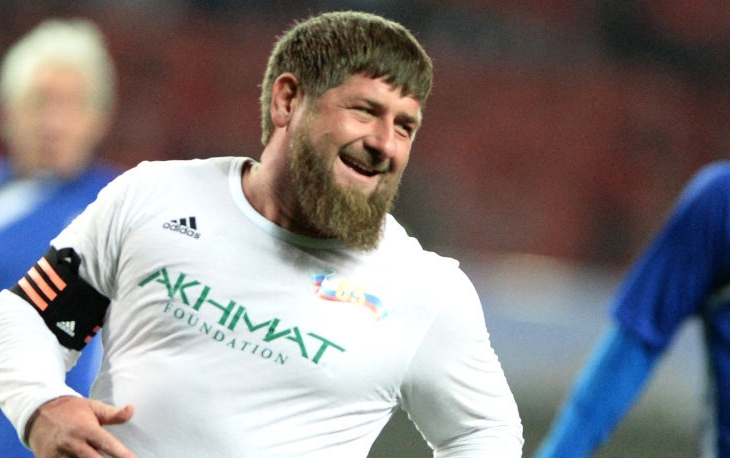 Экс‑тренер &laquo;Ахмата&raquo; Ледяхов: &laquo;Кадыров тренировался с командой. По мячу попадает, пенальти забивал пару раз&raquo;