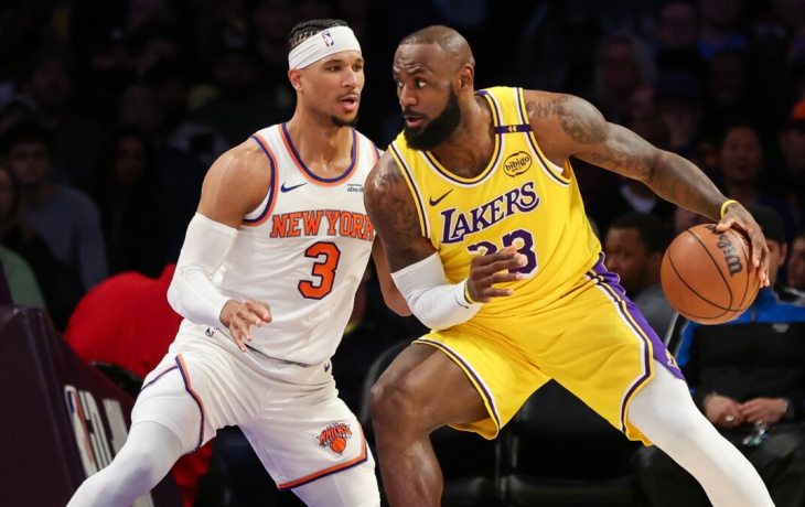 Дабл‑даблы Леброна и Дончича помогли «Лейкерс» обыграть «Никс» в матче НБА Дабл‑даблы Леброна и Дончича помогли «Лейкерс» обыграть «Никс» в матче НБА