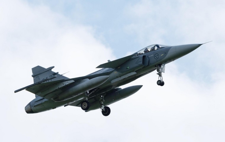 В Канаде стали искать альтернативу американским истребителям В Канаде стали искать альтернативу американским истребителям