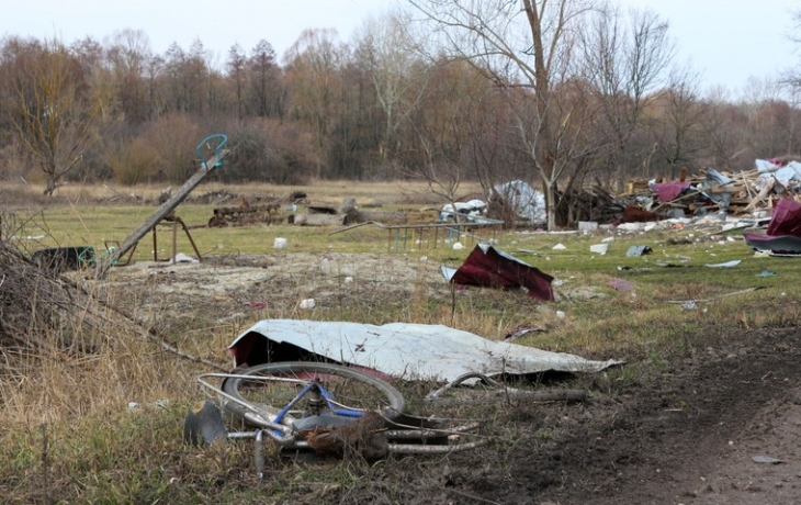 Интимный товар нашли в брошенном окопе ВСУ