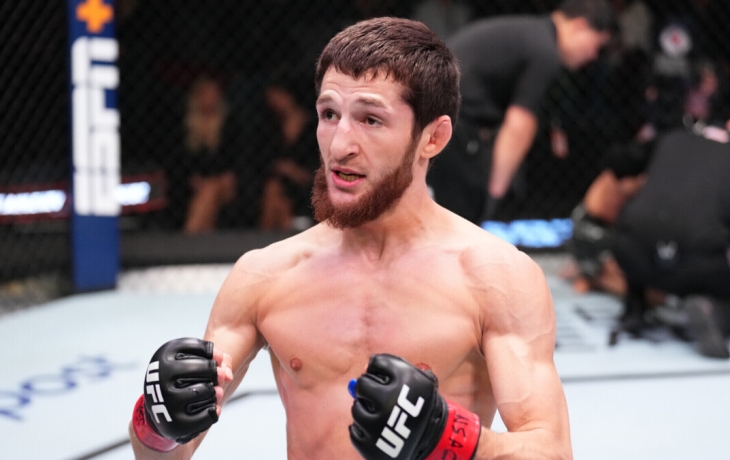 Россиянин Уланбеков победил американца Карпентера на старте турнира UFC 311 Россиянин Уланбеков победил американца Карпентера на старте турнира UFC 311