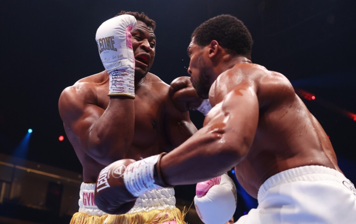 Экс‑чемпион UFC Нганну хочет провести боксерский бой против Уайлдера Экс‑чемпион UFC Нганну хочет провести боксерский бой против Уайлдера