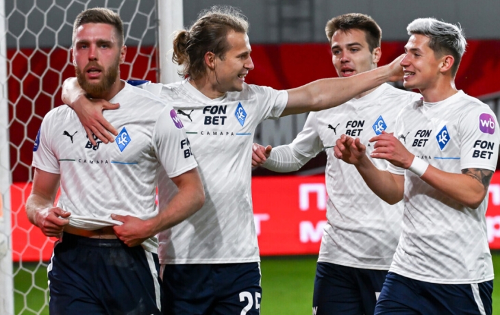 Рекордный гол Сергеева помог «Крыльям Советов» обыграть «Химки» в матче 24‑го тура РПЛ Рекордный гол Сергеева помог «Крыльям Советов» обыграть «Химки» в матче 24‑го тура РПЛ