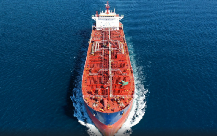 В Британии предъявили обвинения российскому капитану В Британии предъявили обвинения российскому капитану