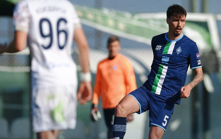 «Крылья Советов» сыграли вничью с «Пари НН» в товарищеском матче, отыгравшись с 1:3 «Крылья Советов» сыграли вничью с «Пари НН» в товарищеском матче, отыгравшись с 1:3