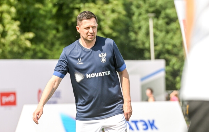 &laquo;Вся борьба за чемпионство в РПЛ впереди, все команды теряют очки&raquo; &mdash; Семшов