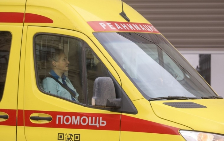 Школьник выжил после падения с девятого этажа в Петербурге