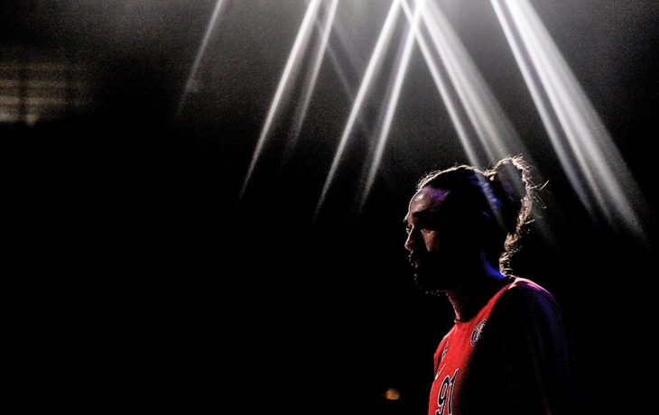 Агент Шведа: «Алексей без контракта. Я веду переговоры со всеми командами, которые нуждаются в игроках, выступающих на его позиции» Агент Шведа: «Алексей без контракта. Я веду переговоры со всеми командами, которые нуждаются в игроках, выступающих на его позиции»