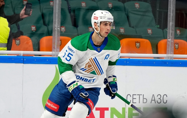 &laquo;Давно говорил, что в плане забивания голов нет никого лучше Овечкина&raquo; &mdash; американский форвард &laquo;Салавата&raquo; Хмелевский