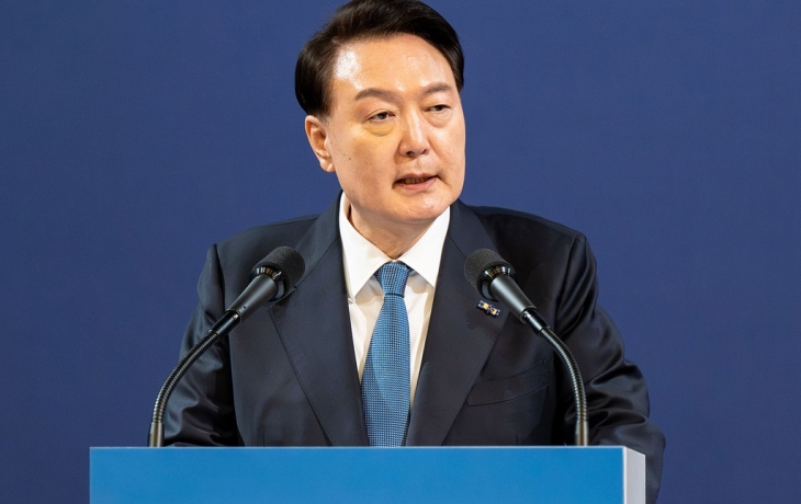 Президента Южной Кореи официально обвинили в организации мятежа