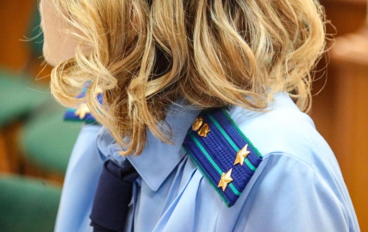 Сотрудница опеки изъяла ребенка из хорошей семьи и отдала насильнику