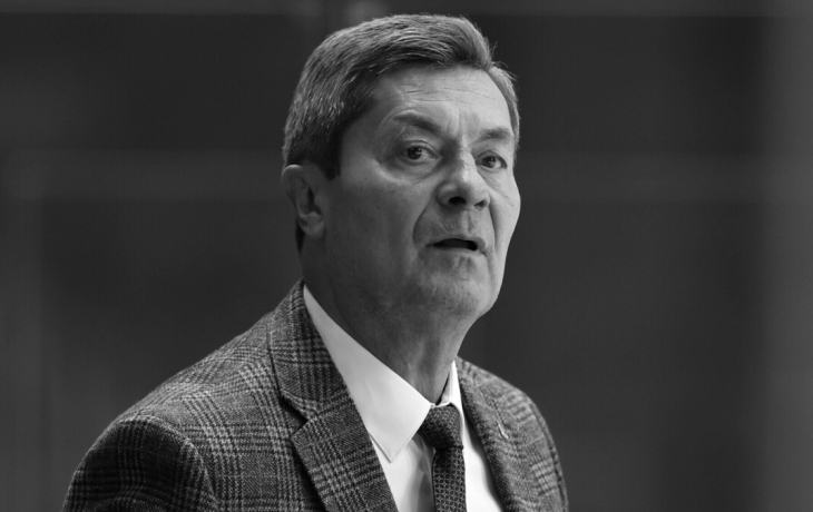 В &laquo;Автомобилисте&raquo; сообщили о смерти бывшего главного тренера команды Андрея Мартемьянова