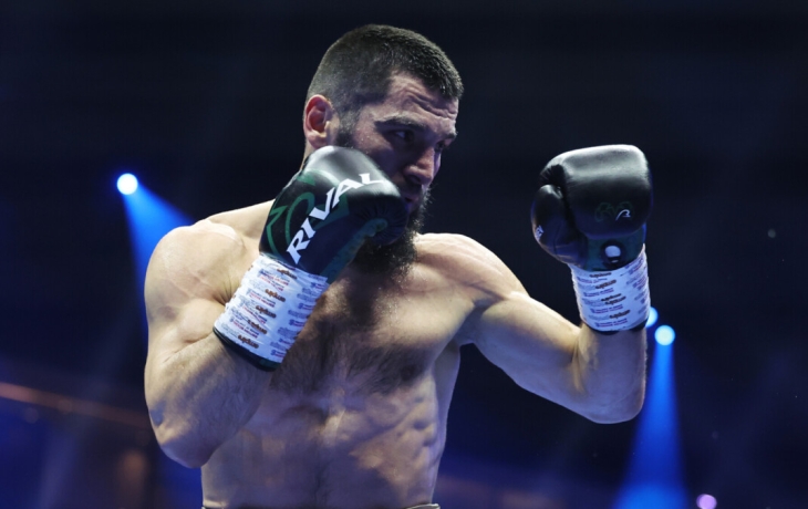 Тренер Бетербиева объяснил, почему недоволен сроками проведения реванша и почему Биволу легче подготовиться к бою Тренер Бетербиева объяснил, почему недоволен сроками проведения реванша и почему Биволу легче подготовиться к бою