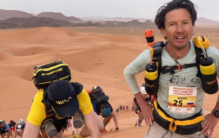 Экс‑футболист сборной России Смертин &mdash; о 250 км ультрамарафона в Сахаре: &laquo;Вставал с утра как зомби и бежал дальше&raquo;