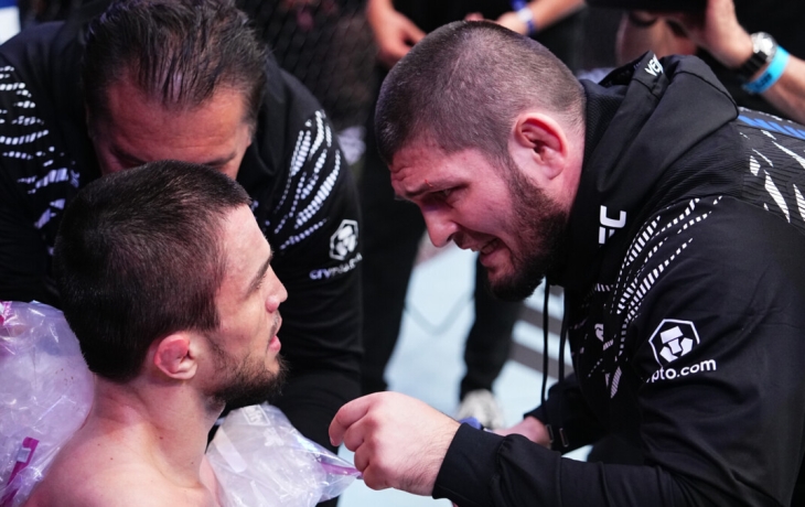 Хабиб Нурмагомедов — о первом поражении брата Умара: «Проведем работу над ошибками и вернемся в титульную гонку» Хабиб Нурмагомедов — о первом поражении брата Умара: «Проведем работу над ошибками и вернемся в титульную гонку»