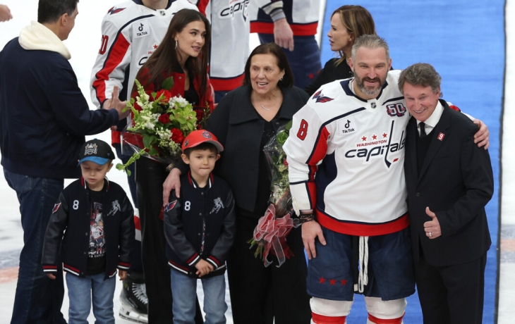 Овечкину вручат особый подарок перед матчем НХЛ против &laquo;Каролины&raquo;