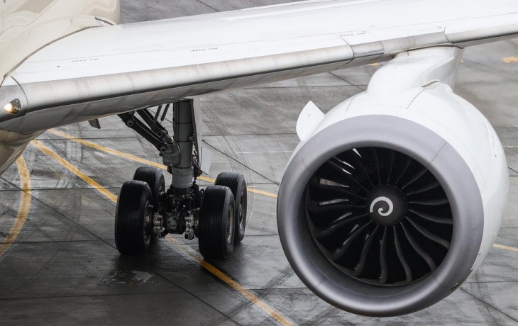 Что известно о самолете с российскими туристами, заблокированном в Польше