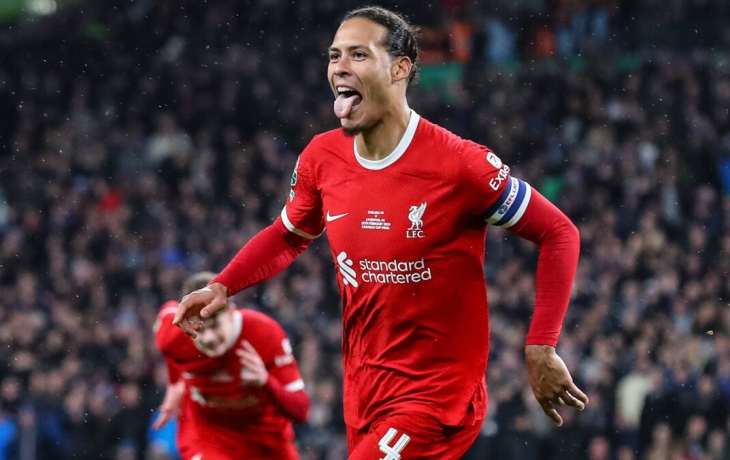 Клуб из Саудовской Аравии предложил контракт Ван Дейку &mdash; СМИ