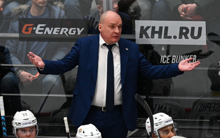 «Вы как в фильме «Человек, который изменил все». Думаете, если много бросать, то можно выиграть?» — Разин задал вопрос журналисту после поражения от С «Вы как в фильме «Человек, который изменил все». Думаете, если много бросать, то можно выиграть?» — Разин задал вопрос журналисту после поражения от С