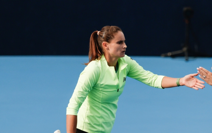 Панова и Штоллар пробились в четвертьфинал теннисного турнира в Дохе Панова и Штоллар пробились в четвертьфинал теннисного турнира в Дохе