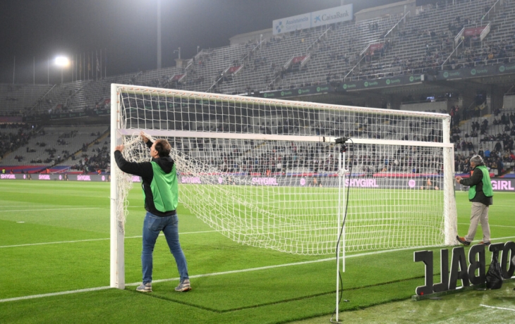 «Барселона» подтвердила перенос матча с «Осасуной» из‑за смерти врача команды перед игрой «Барселона» подтвердила перенос матча с «Осасуной» из‑за смерти врача команды перед игрой