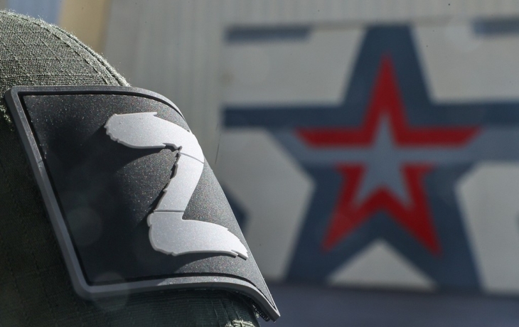 В Сибири разгорелся скандал из-за памятной доски в честь бойца СВО В Сибири разгорелся скандал из-за памятной доски в честь бойца СВО