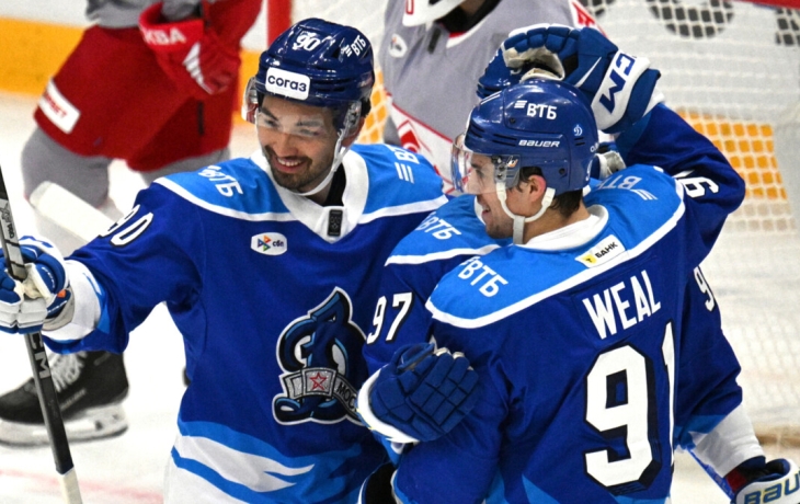 Дубль Гусева помог &laquo;Динамо&raquo; победить &laquo;Спартак&raquo; в московском дерби в КХЛ