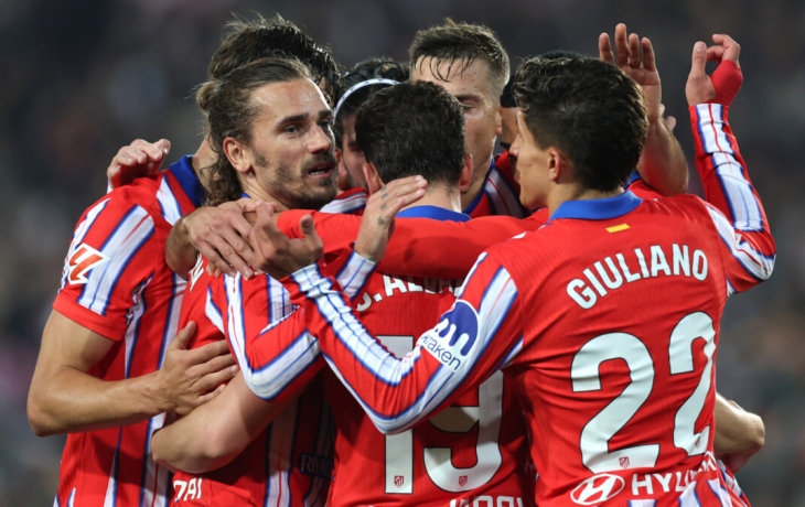 «Атлетико» разгромил «Валенсию» и вышел на первую строчку в таблице Ла Лиги «Атлетико» разгромил «Валенсию» и вышел на первую строчку в таблице Ла Лиги