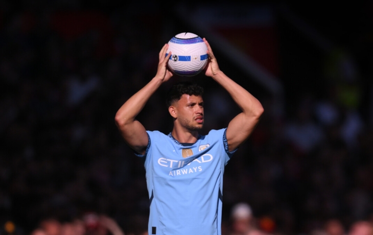 Гвардиола заявил, что футболист Нуньеш недостаточно умен для игры в полузащите