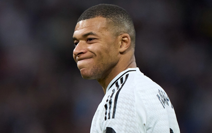 Мбаппе впервые за семь лет не отметился результативными действиями в пяти матчах подряд за клуб Мбаппе впервые за семь лет не отметился результативными действиями в пяти матчах подряд за клуб