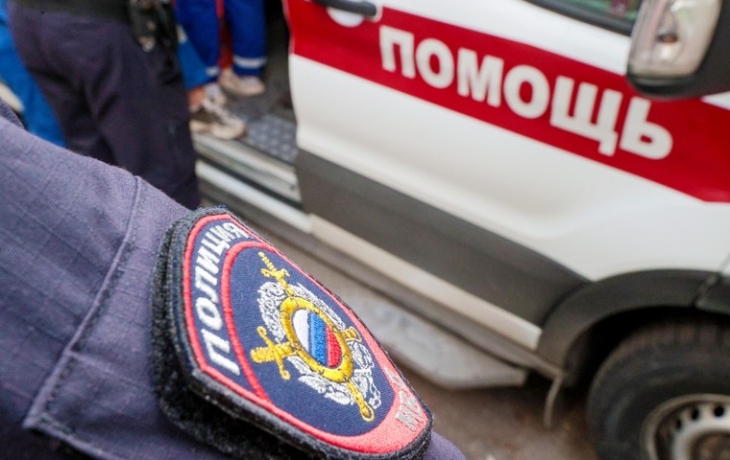 Подросток упал с высоты 18-го этажа на грузчика и погиб