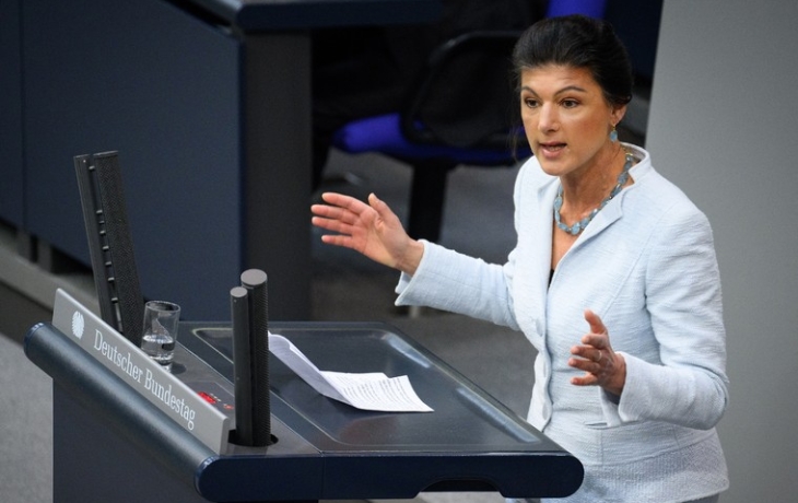 В Бундестаге обрушились на МВД Германии за подготовку детей к войне