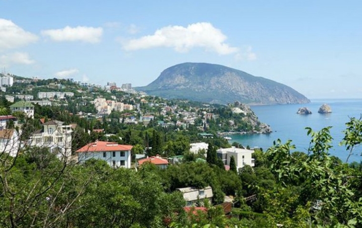 В России ответили на слова Зеленского о гибели туризма в Крыму